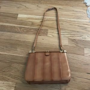 Vintage leather bag